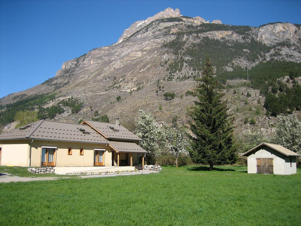 Chambres D'Hotes La Pierre D'Oran เอลาร์จองทิเอร์-ลา-เบสซี ภายนอก รูปภาพ